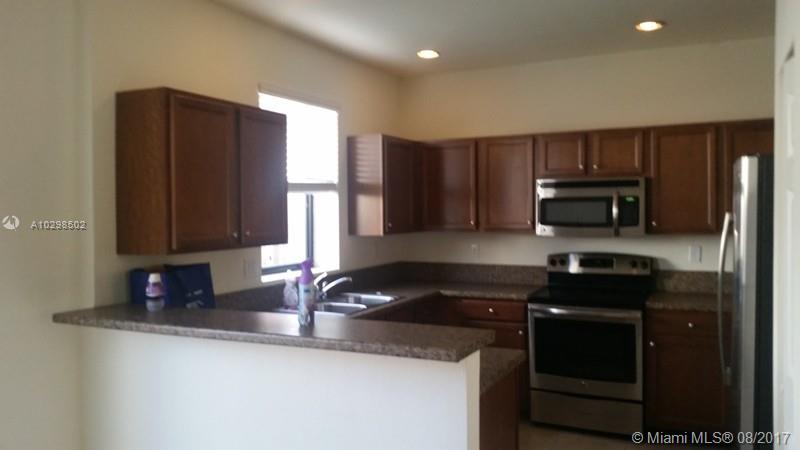 VENETIAN PARC WEST - Residential Lease