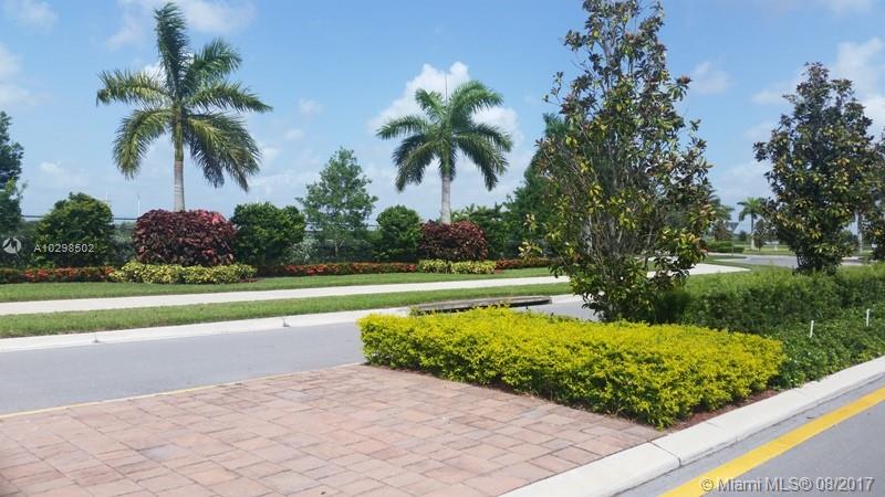 VENETIAN PARC WEST - Residential Lease