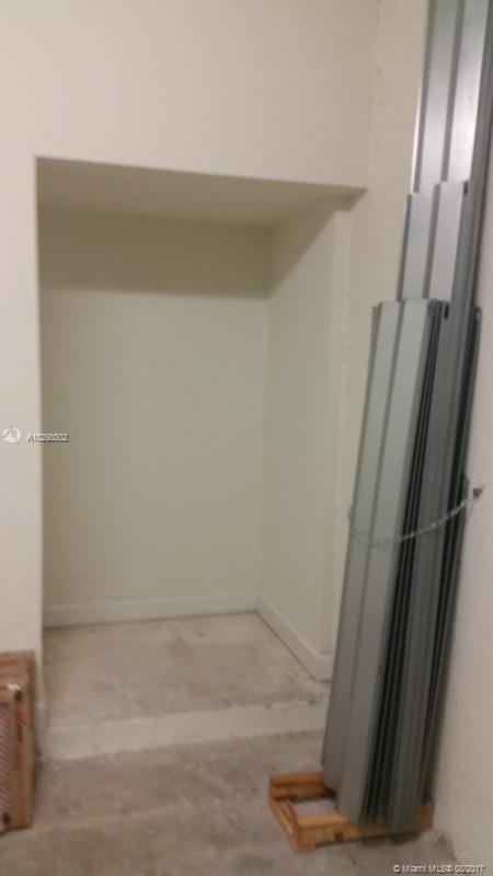 VENETIAN PARC WEST - Residential Lease