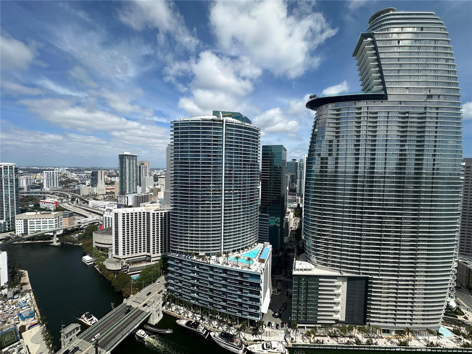 ICONBRICKELL CONDO NO 1 - Residential Lease