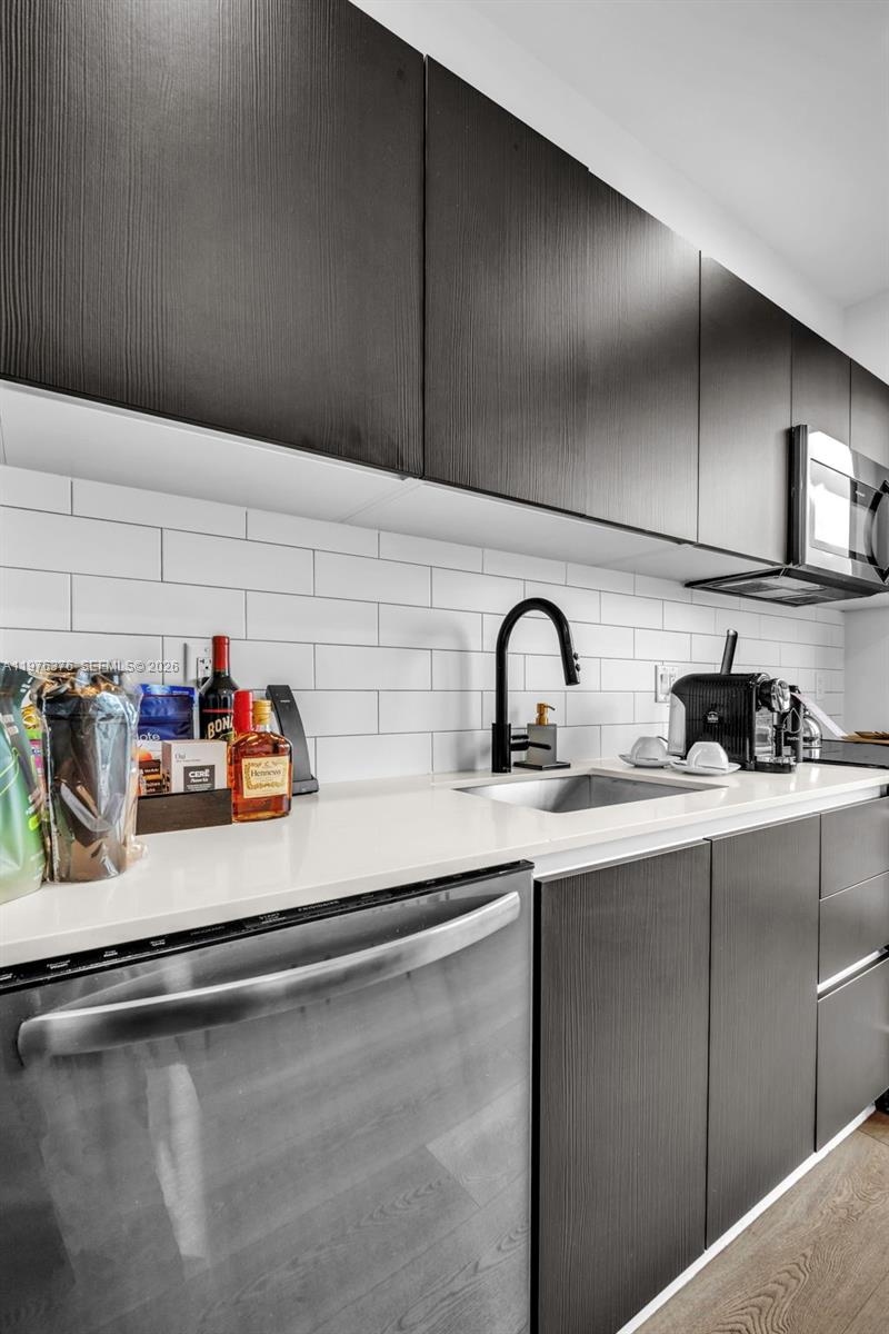 MAP OF MIAMI DADE CO. FL. - Residential Lease