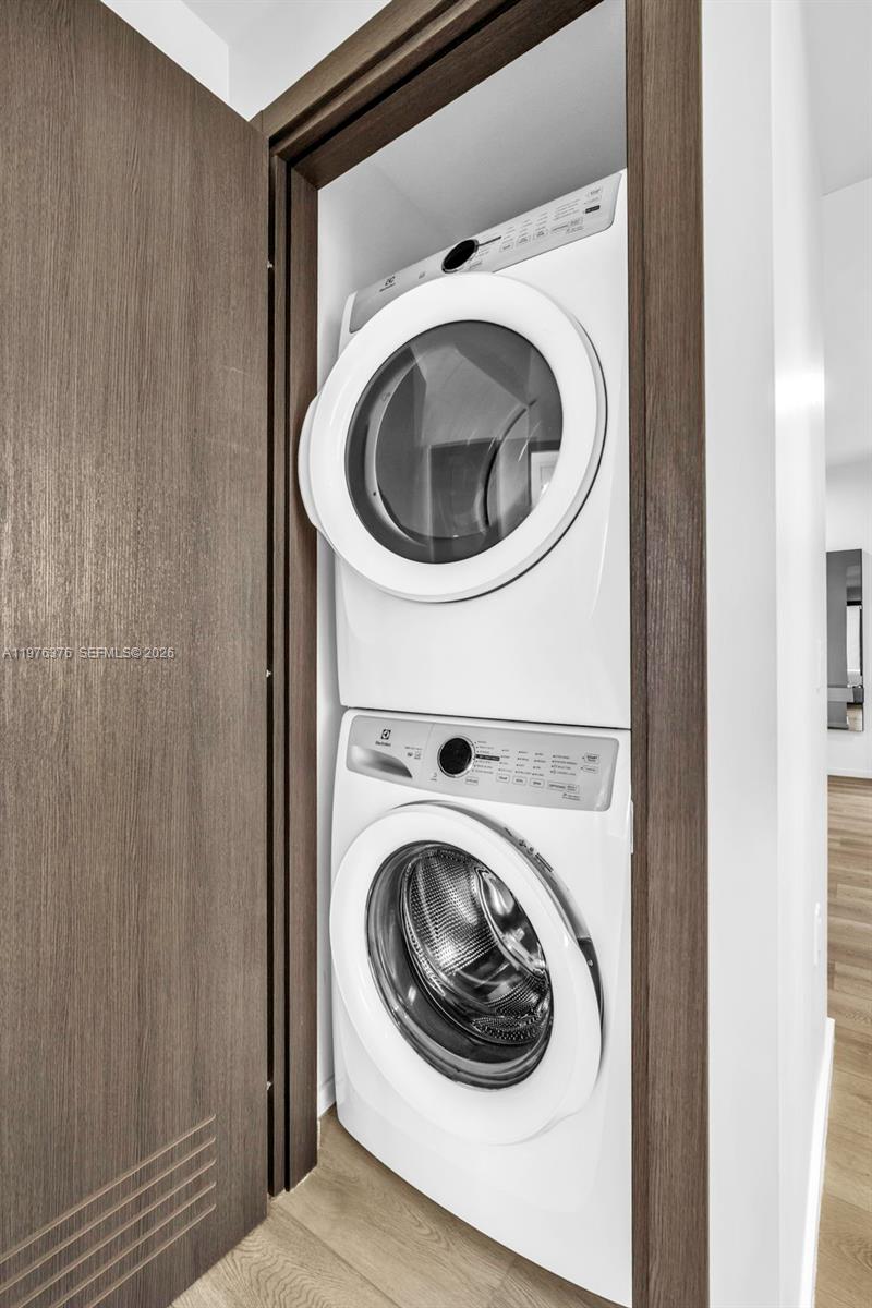 MAP OF MIAMI DADE CO. FL. - Residential Lease