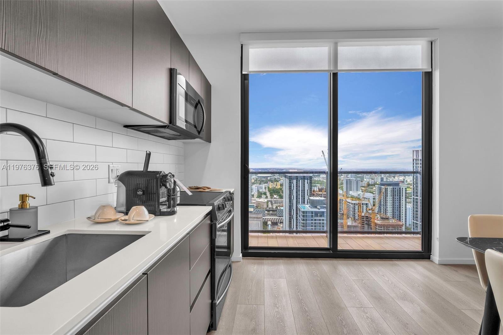 MAP OF MIAMI DADE CO. FL. - Residential Lease