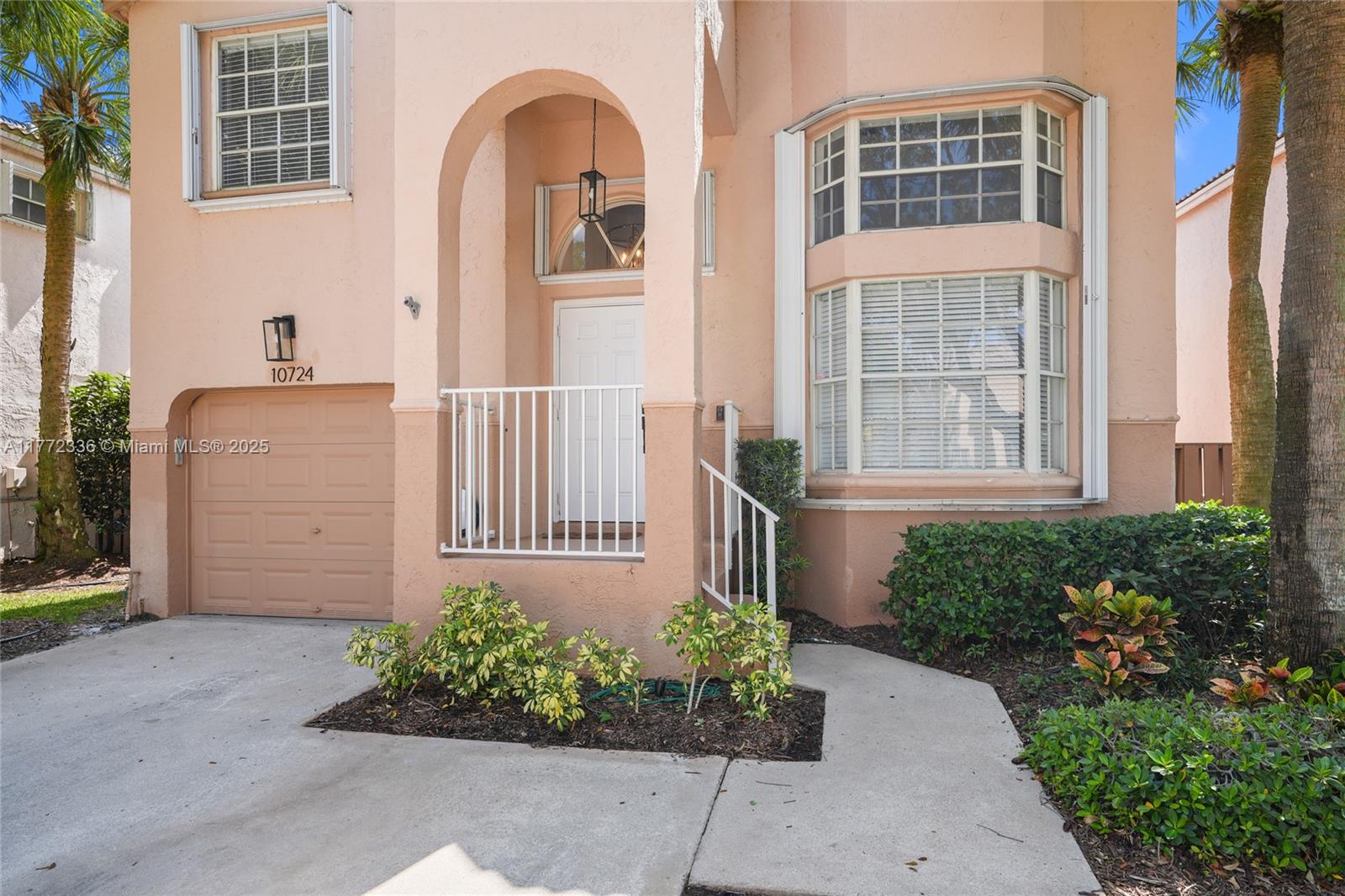 10724 NW 12th Mnr