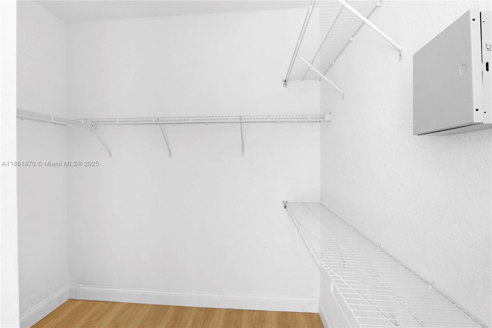 KEYS GATE - Residential