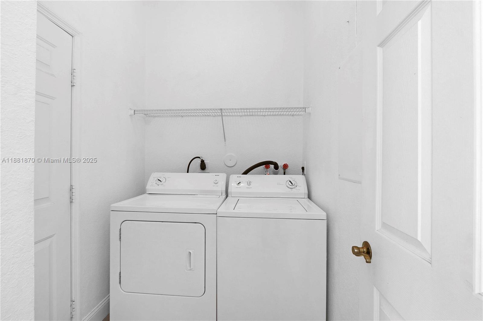 KEYS GATE - Residential