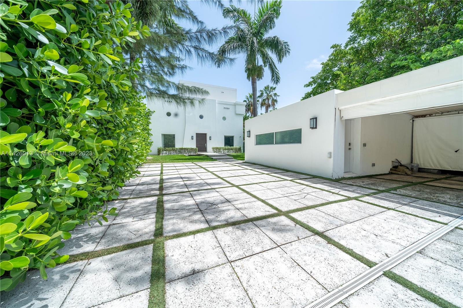 RIVIERA 1ST & 2ND ADDN AM - Residential