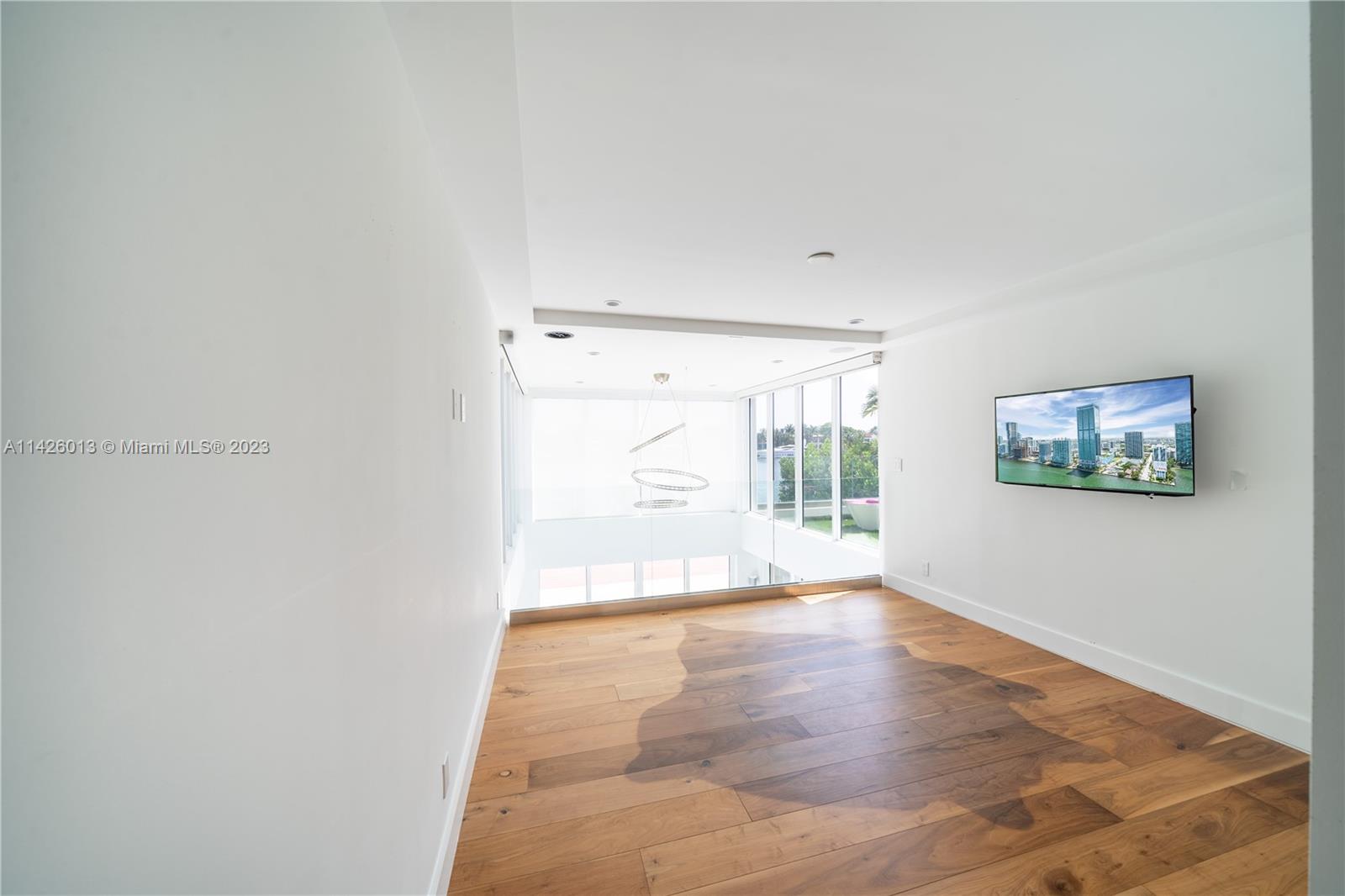 RIVIERA 1ST & 2ND ADDN AM - Residential