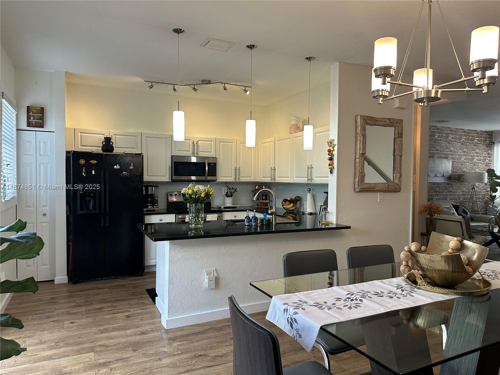 COURTS AT TUSCANY WEST - Residential