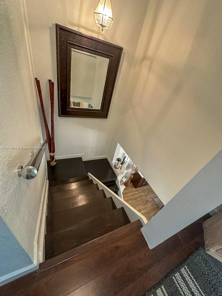 COURTS AT TUSCANY WEST - Residential