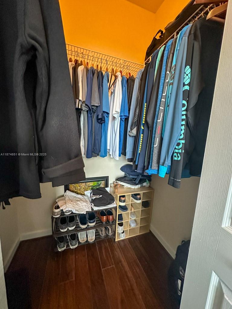 COURTS AT TUSCANY WEST - Residential