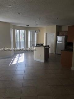 SILVER LAKES PH III - Residential Lease