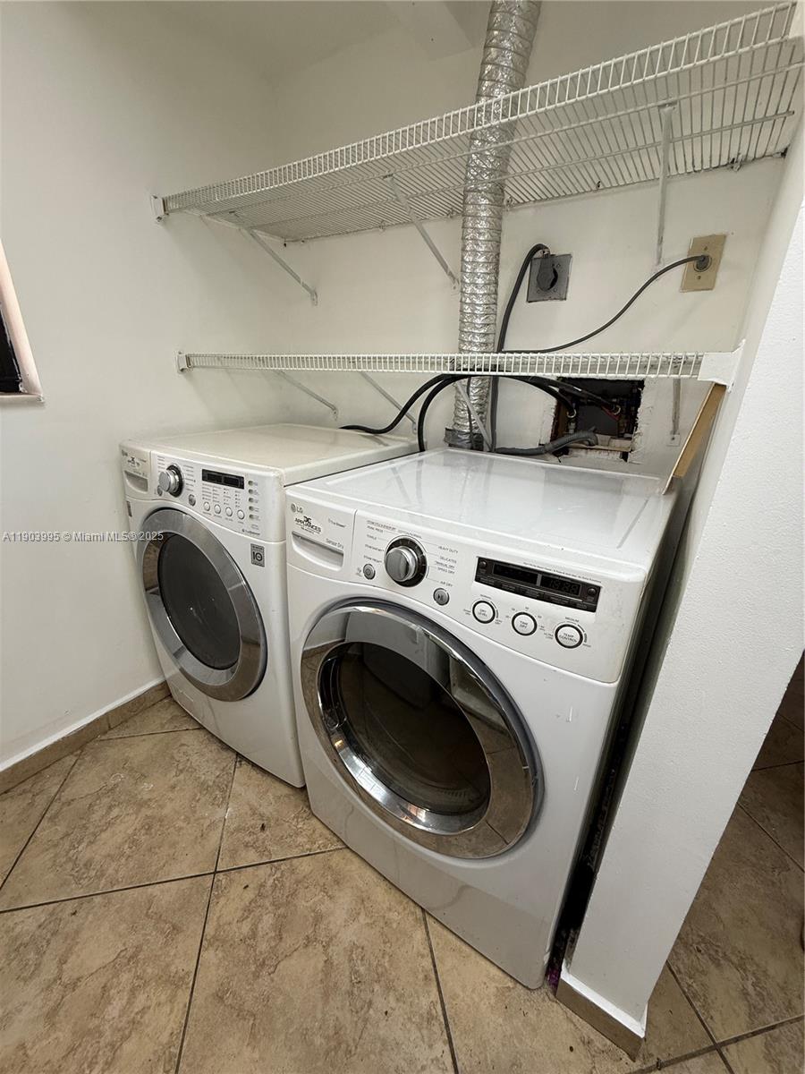 WEST FONTAINE CONDO - Residential Lease