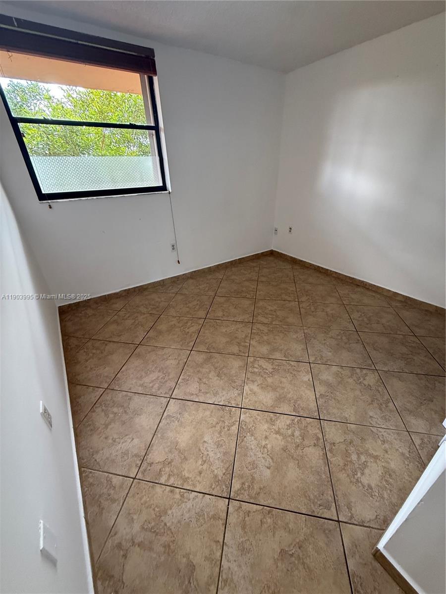 WEST FONTAINE CONDO - Residential Lease