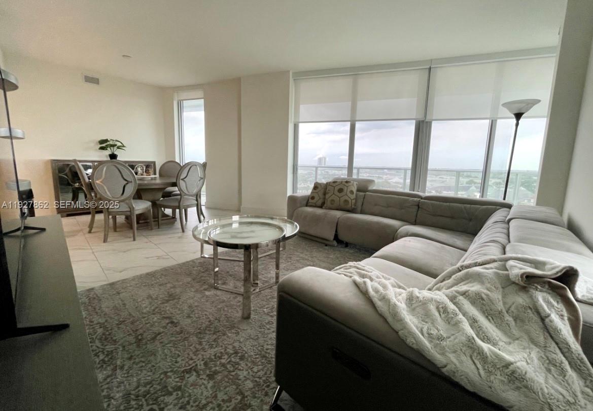 METROPICA NORTH TOWER ONE - Residential Lease