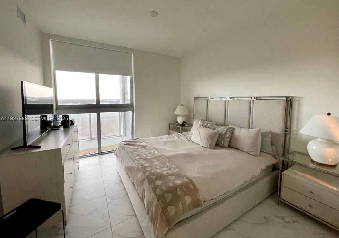 METROPICA NORTH TOWER ONE - Residential Lease