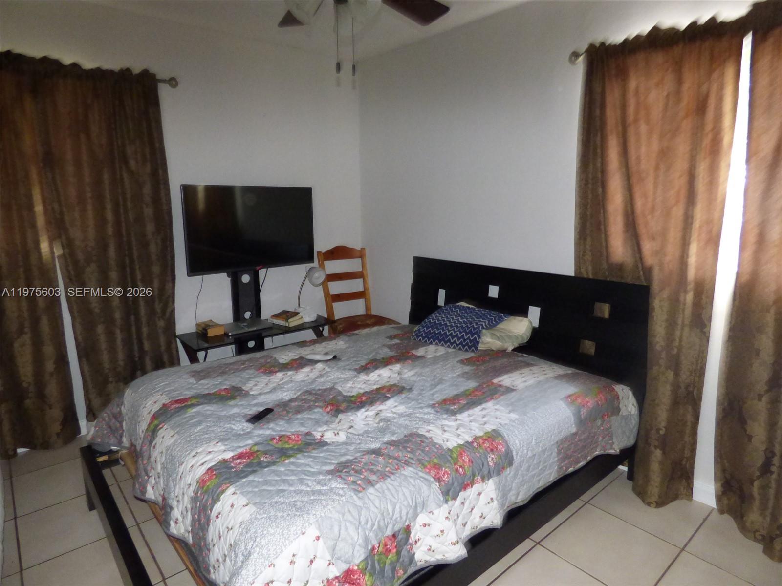 CAROL CITY 4TH ADDN - Residential