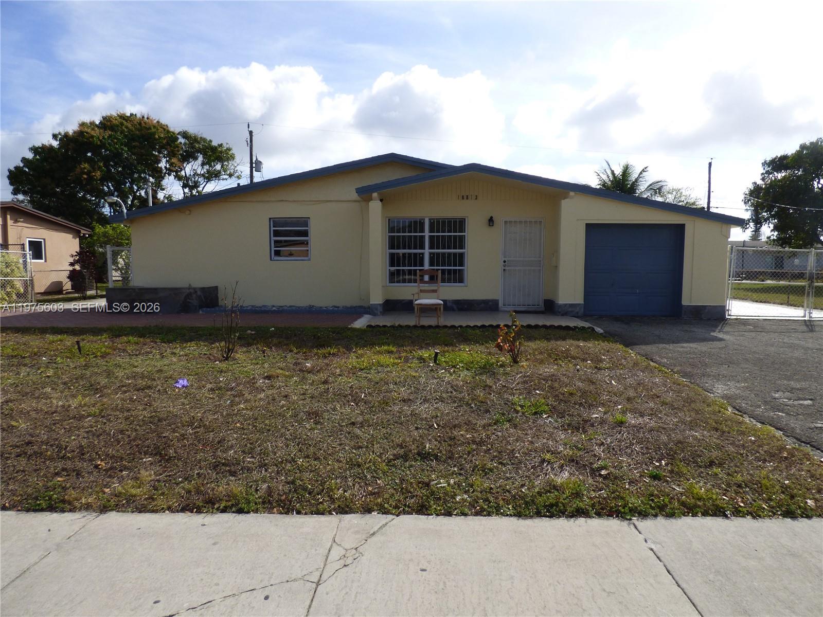 CAROL CITY 4TH ADDN - Residential