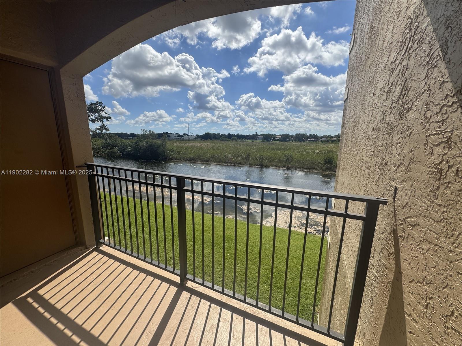 MARQUESA CONDO - Residential Lease