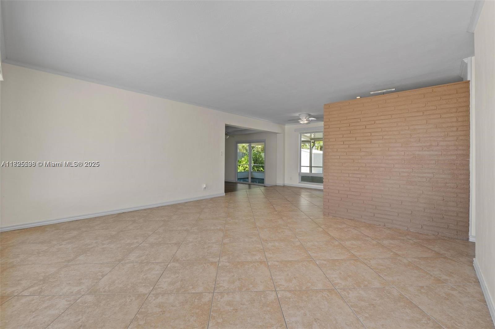 BOULEVARD ESTATES AMEN - Residential Lease