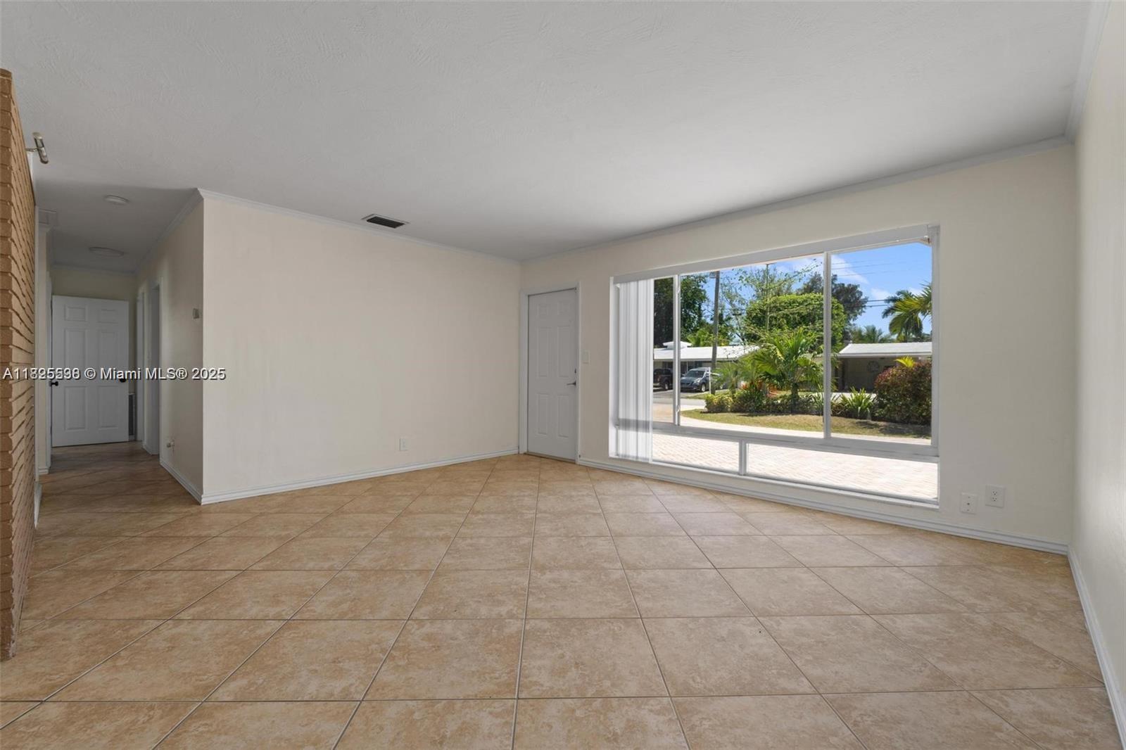 BOULEVARD ESTATES AMEN - Residential Lease