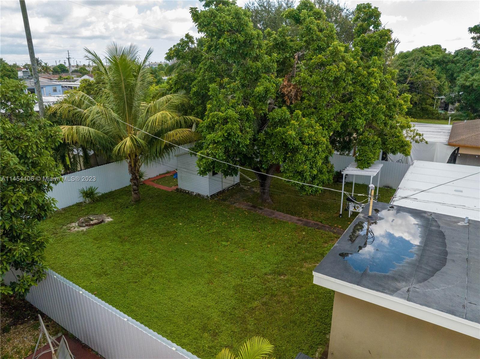 HIALEAH 13TH ADDN AMD PL - Residential