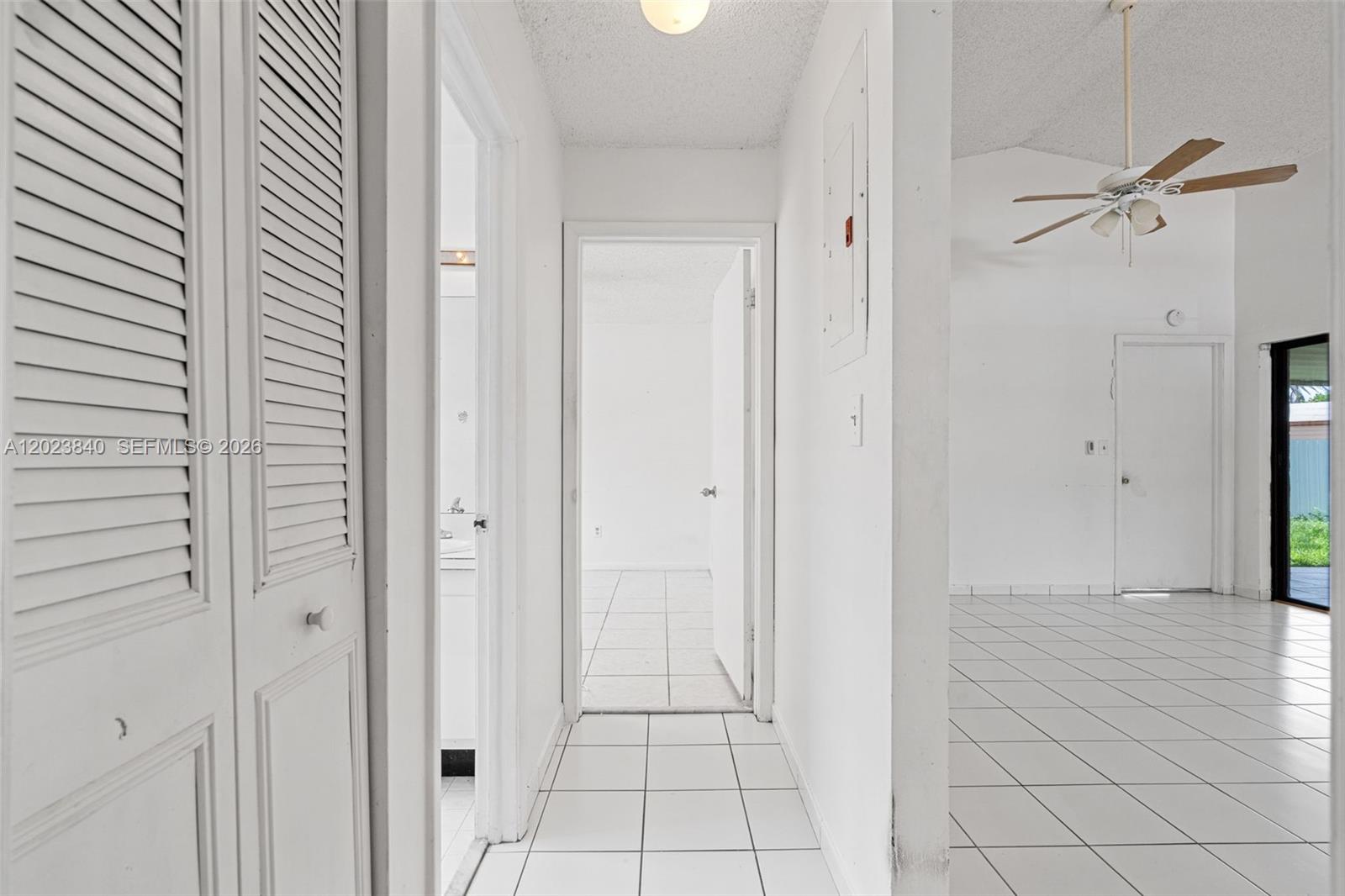 WESTWIND LAKES SEC 4 - Residential