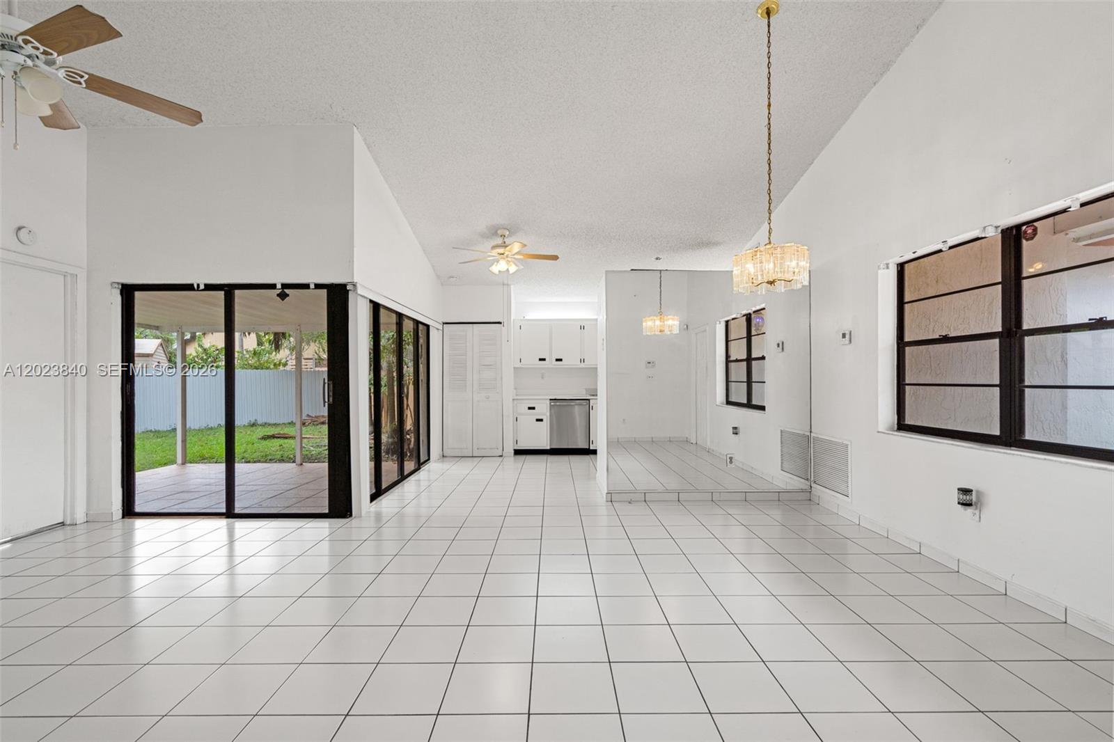 WESTWIND LAKES SEC 4 - Residential