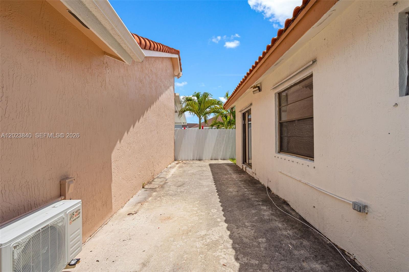 WESTWIND LAKES SEC 4 - Residential