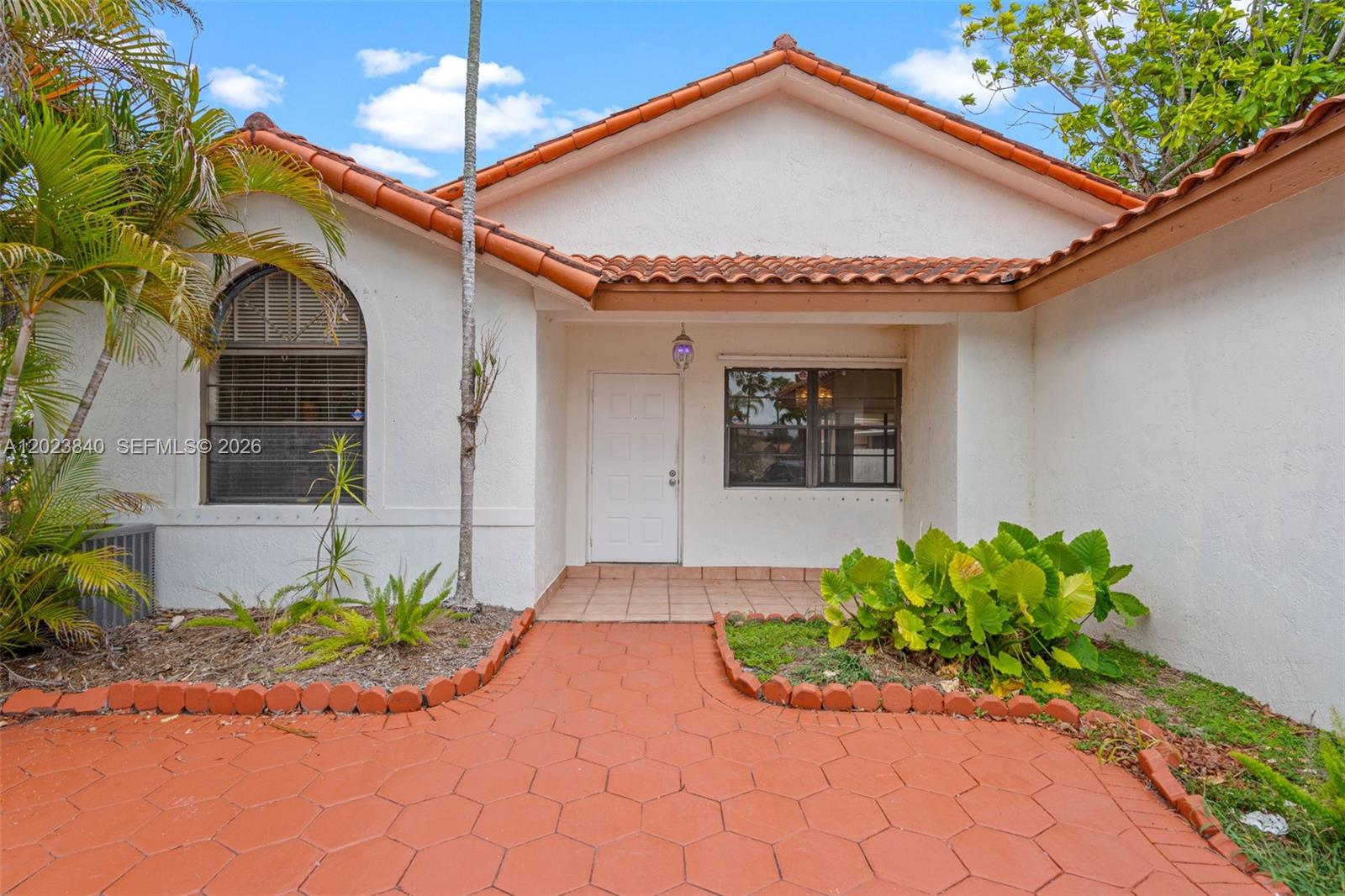 WESTWIND LAKES SEC 4 - Residential