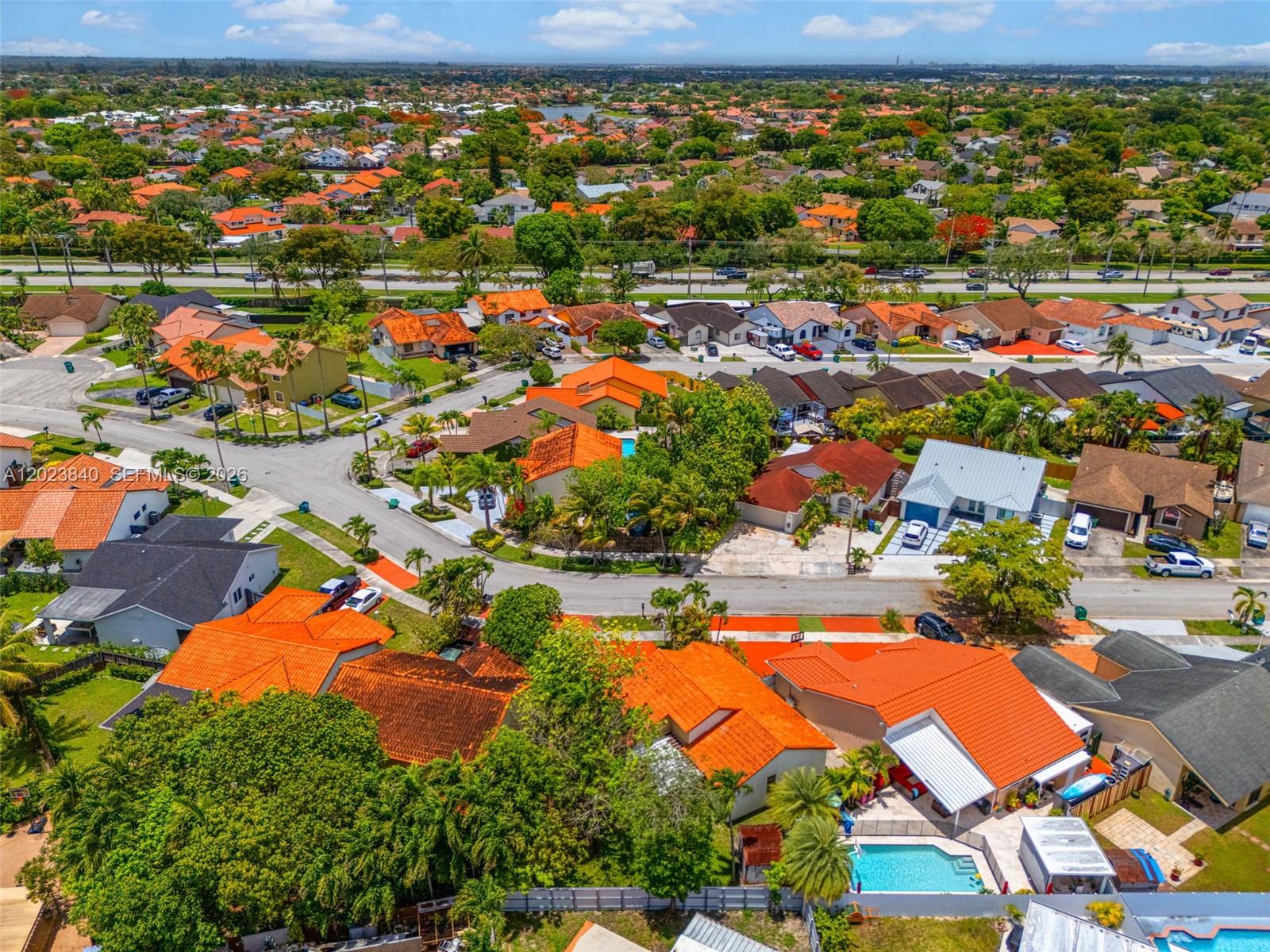 WESTWIND LAKES SEC 4 - Residential