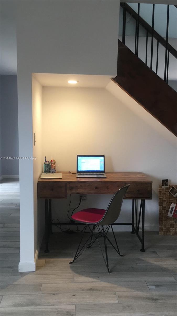 SNAPPER VILLAGE PH 2 SEC - Residential Lease