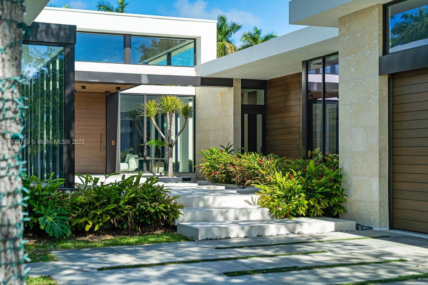 AQUA MARINE - Residential