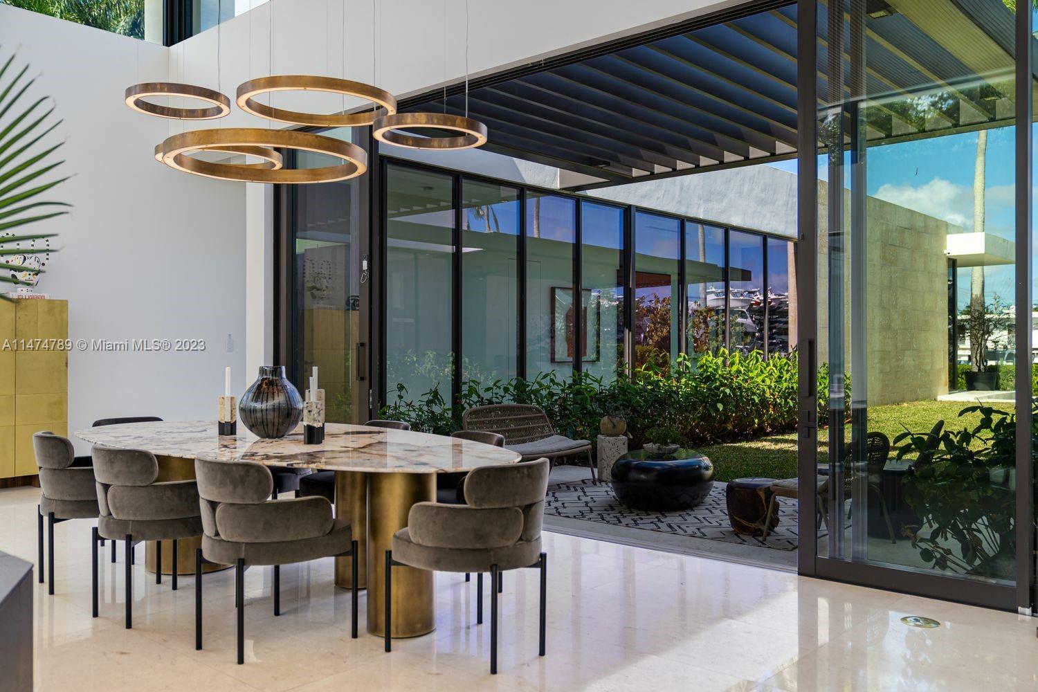 AQUA MARINE - Residential