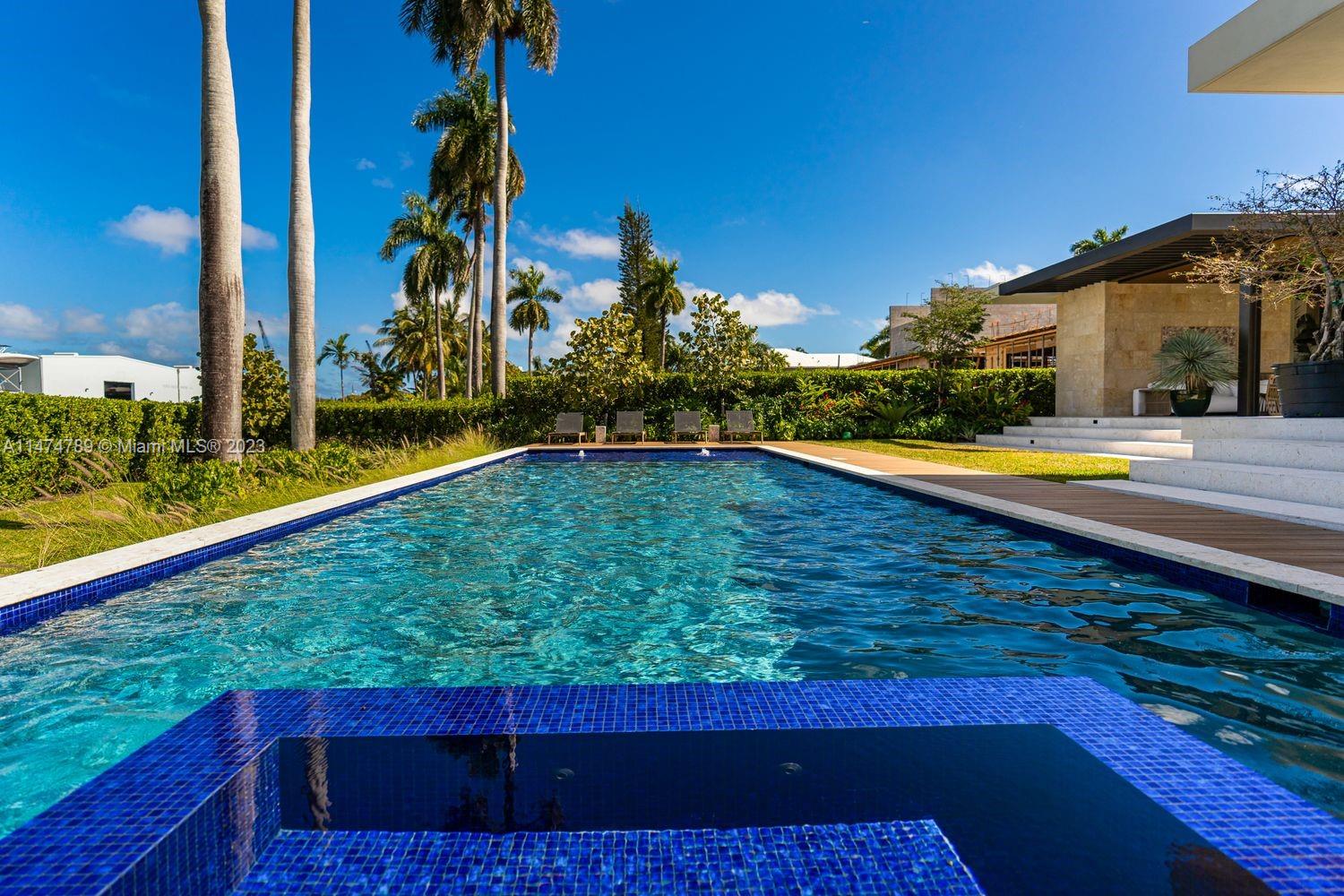 AQUA MARINE - Residential