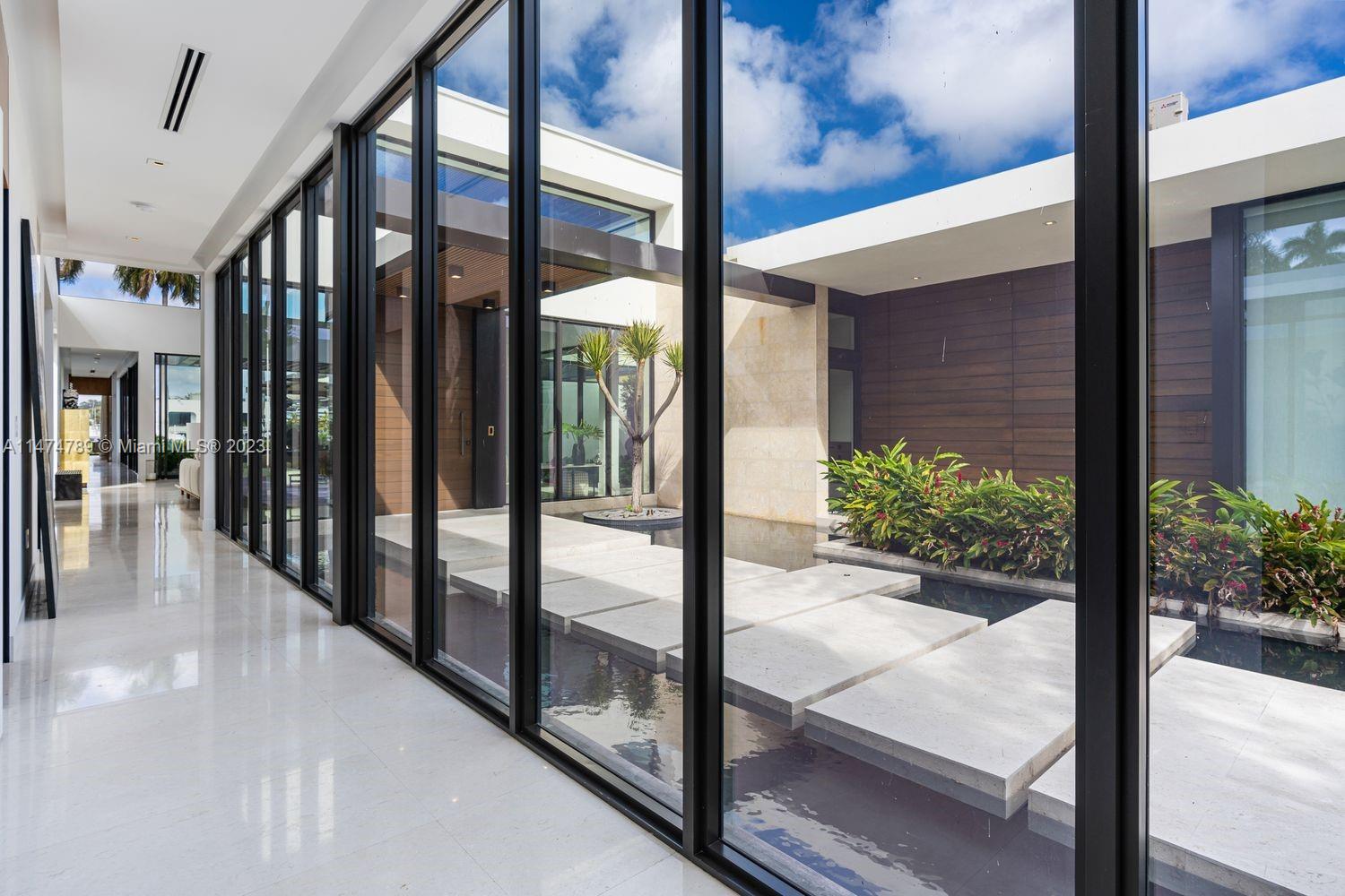 AQUA MARINE - Residential