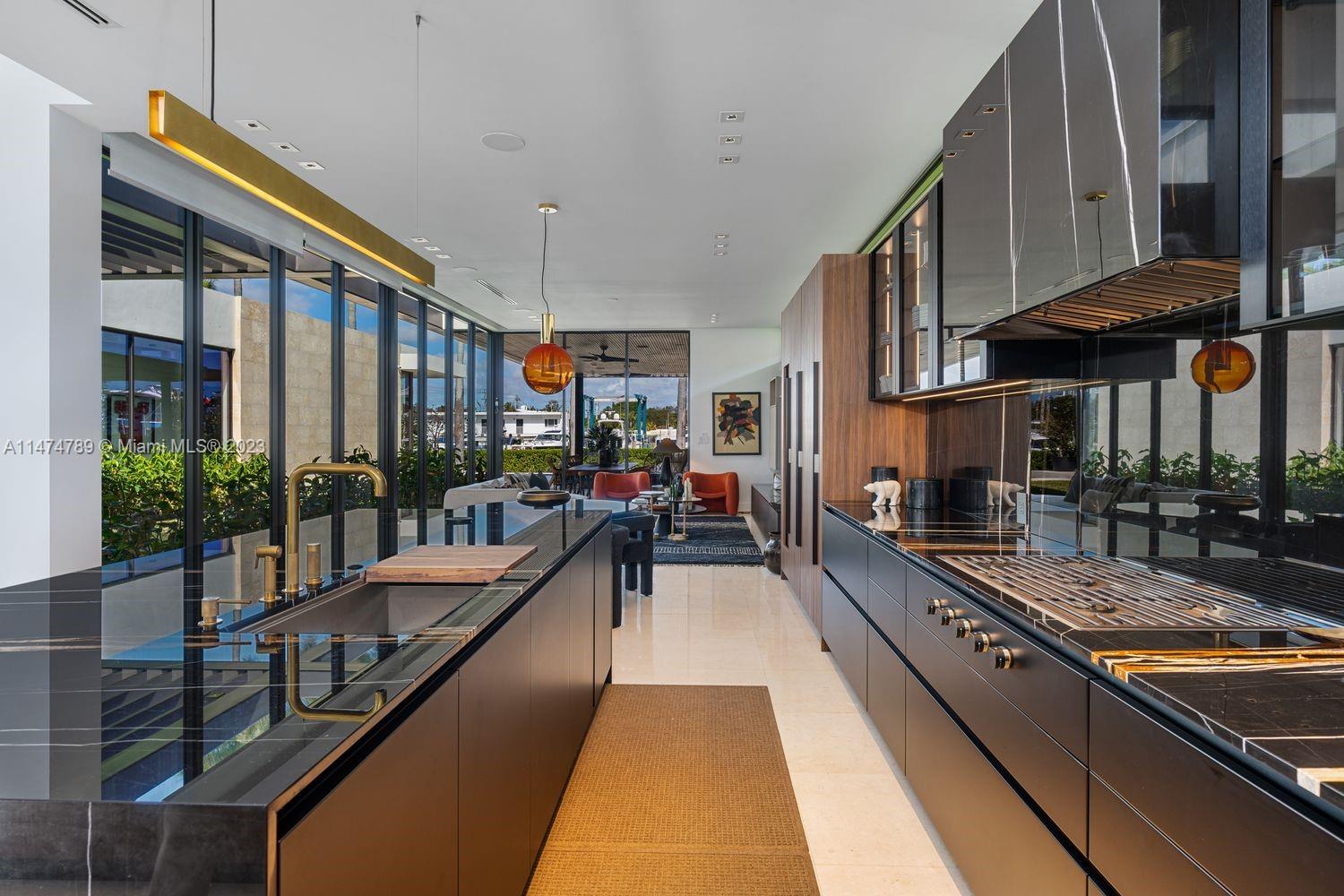 AQUA MARINE - Residential