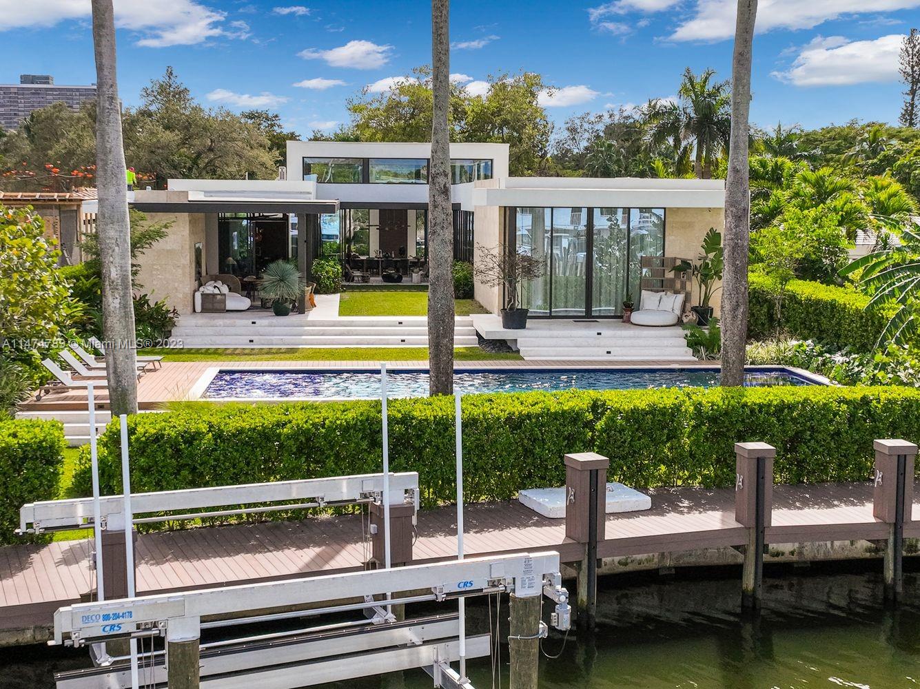 AQUA MARINE - Residential