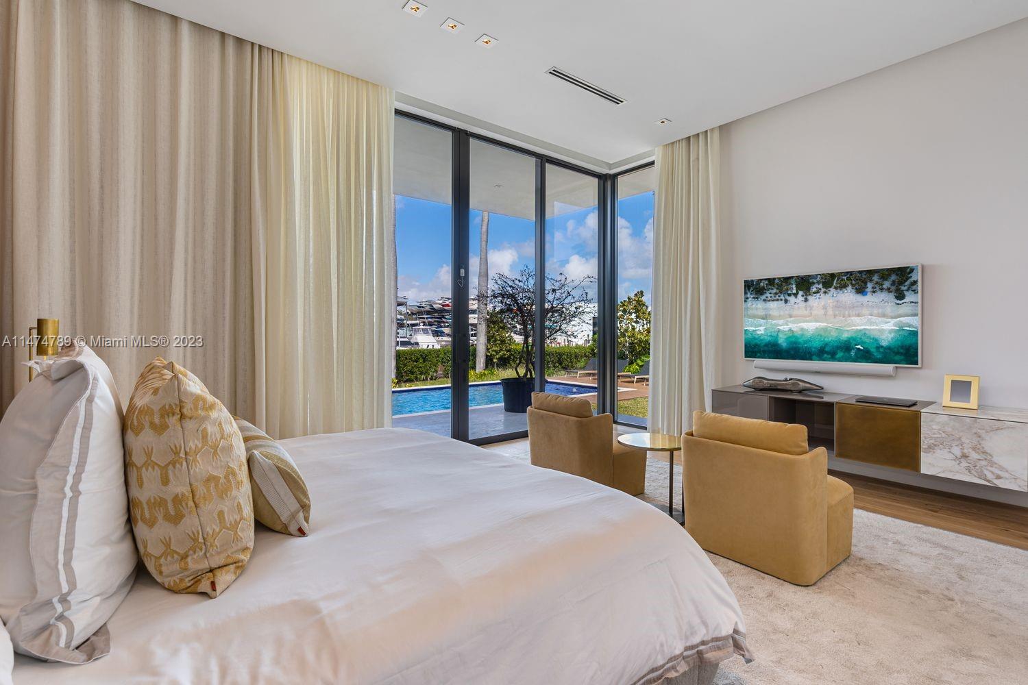 AQUA MARINE - Residential