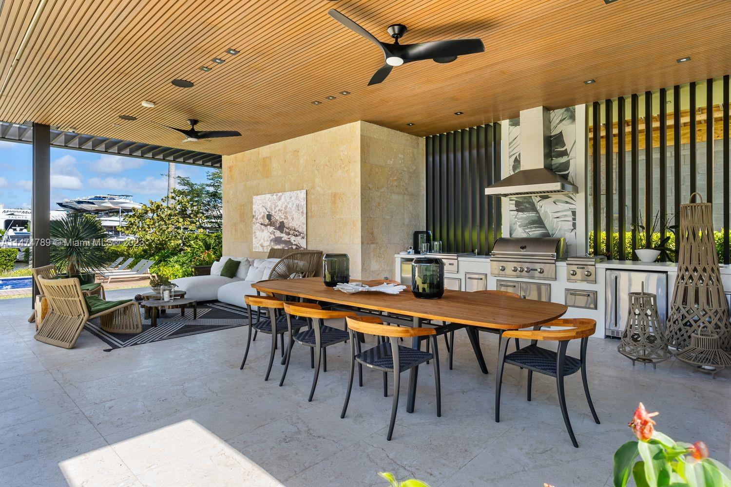 AQUA MARINE - Residential