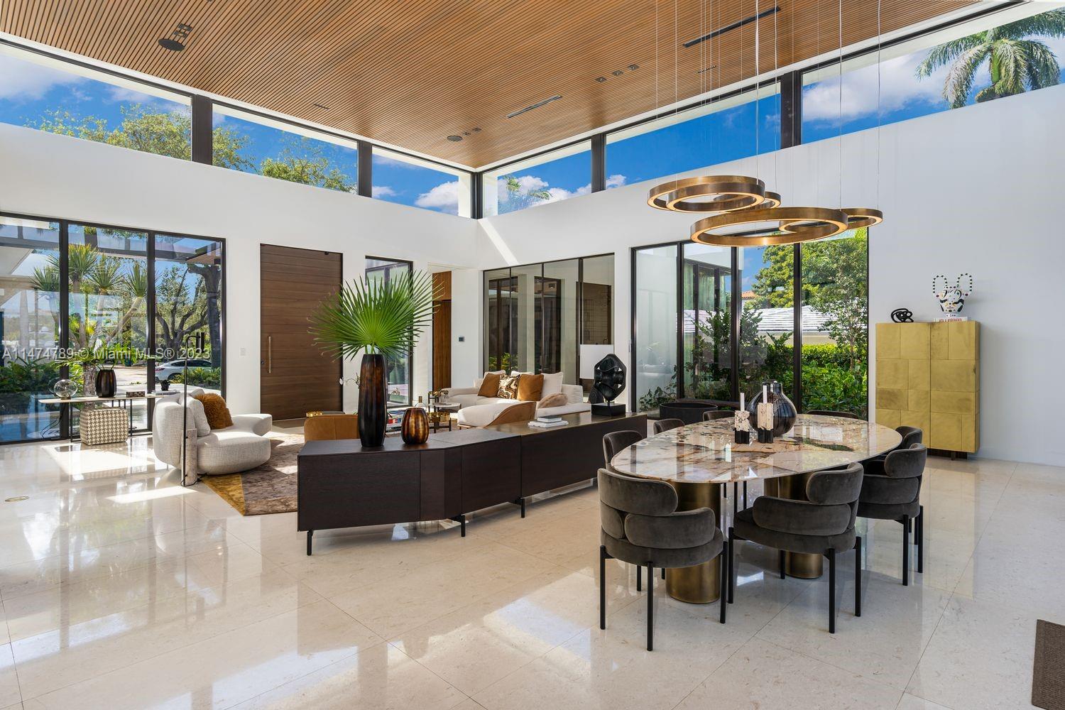 AQUA MARINE - Residential