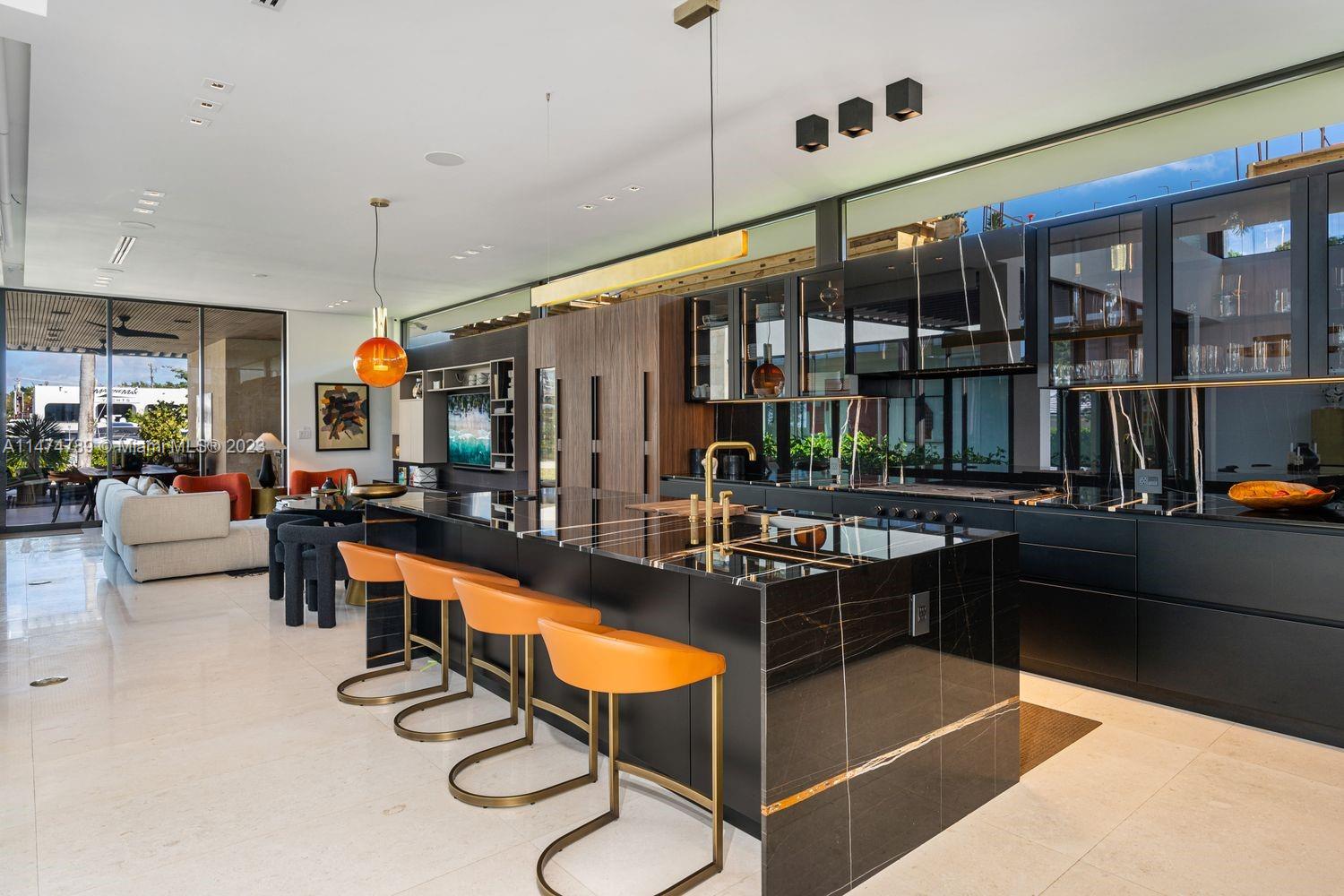 AQUA MARINE - Residential