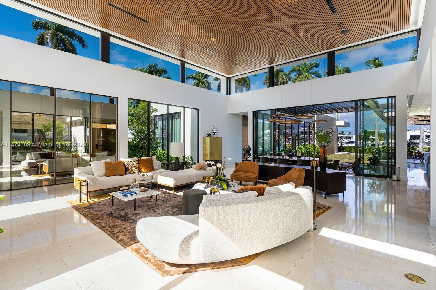 AQUA MARINE - Residential