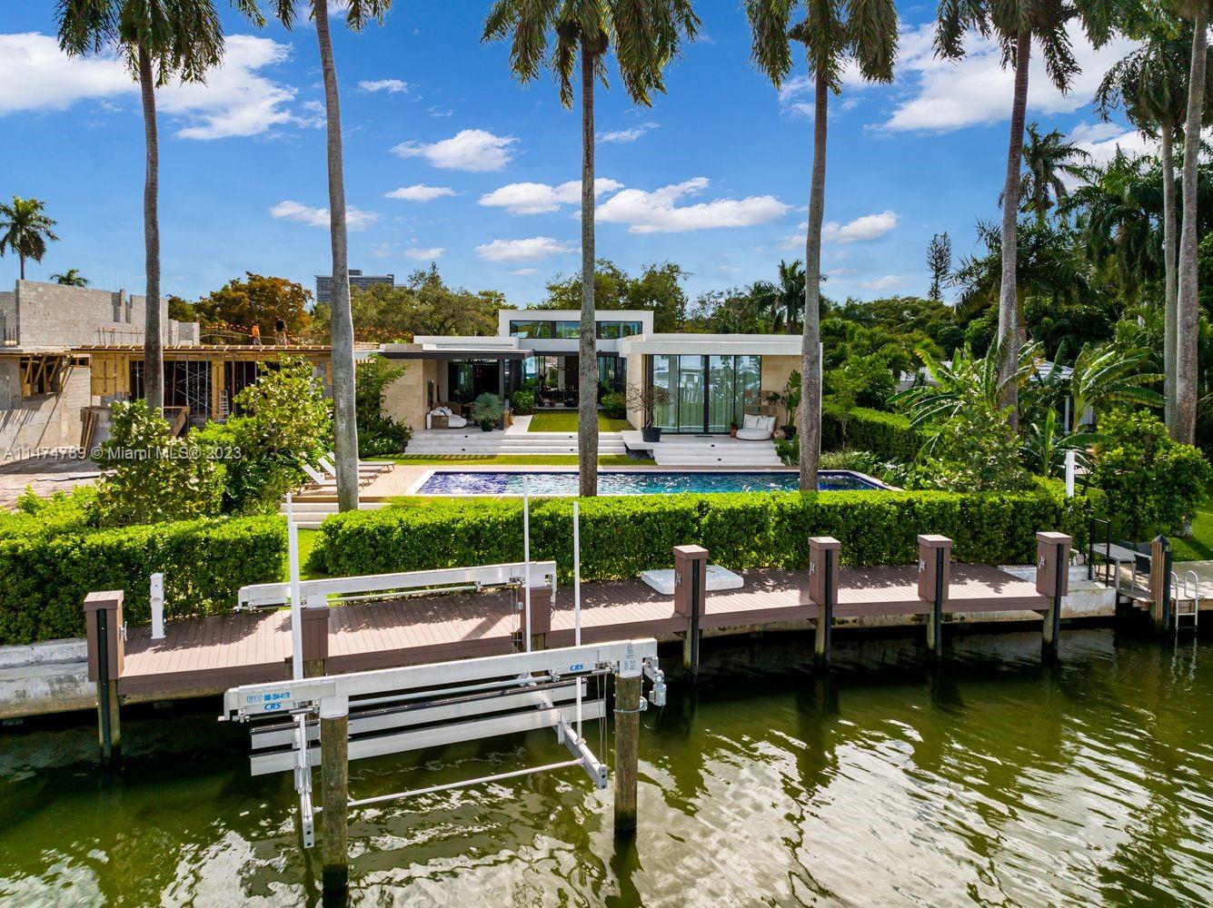 AQUA MARINE - Residential