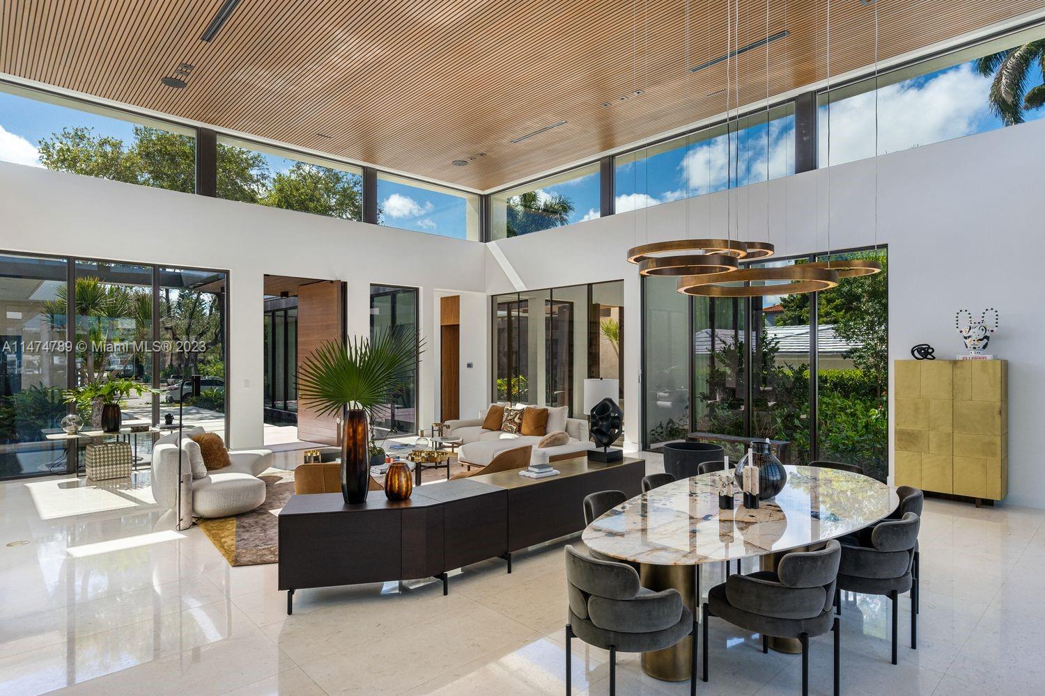 AQUA MARINE - Residential