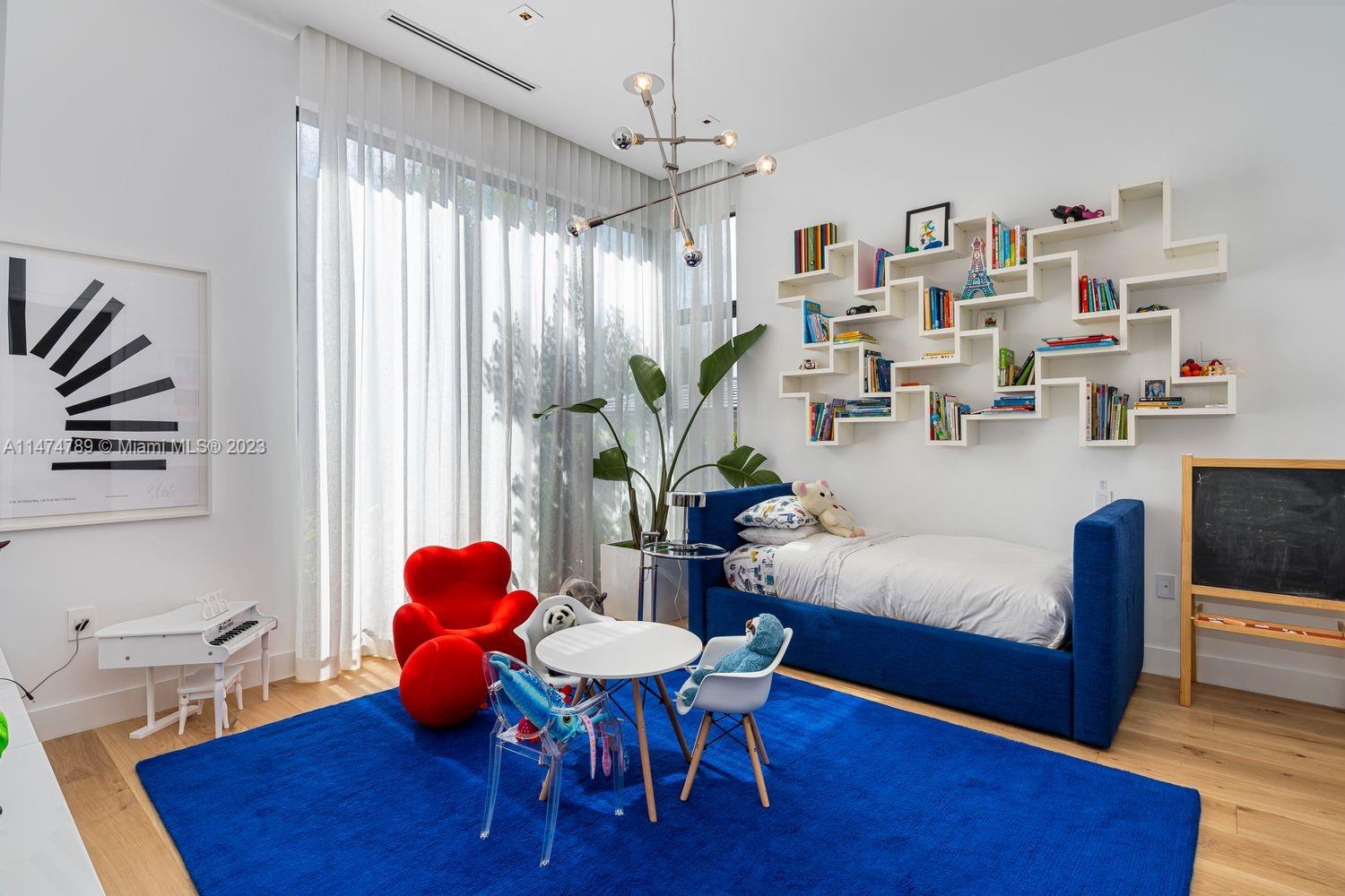 AQUA MARINE - Residential