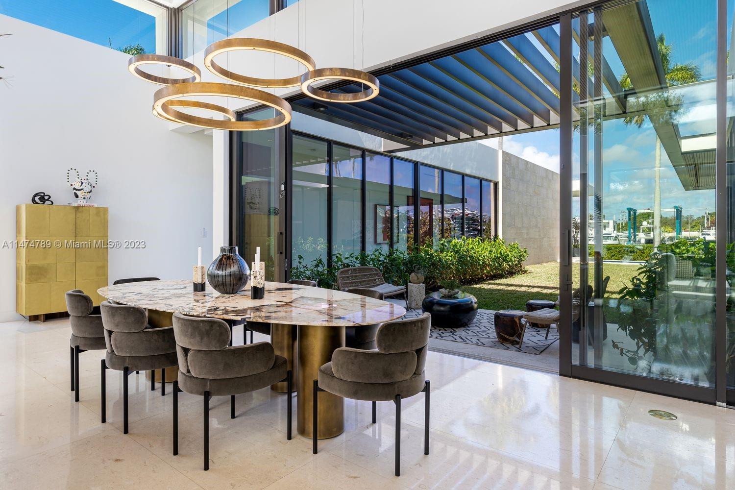 AQUA MARINE - Residential