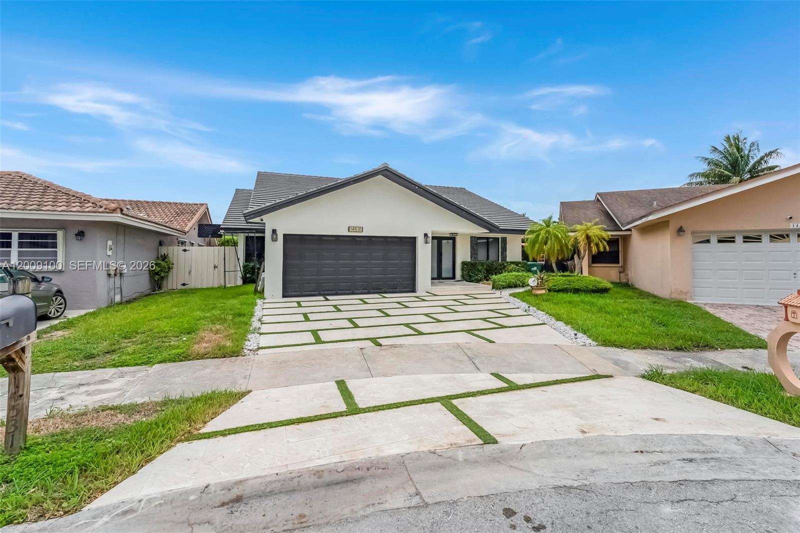 KENDALL KINGDOM - Residential