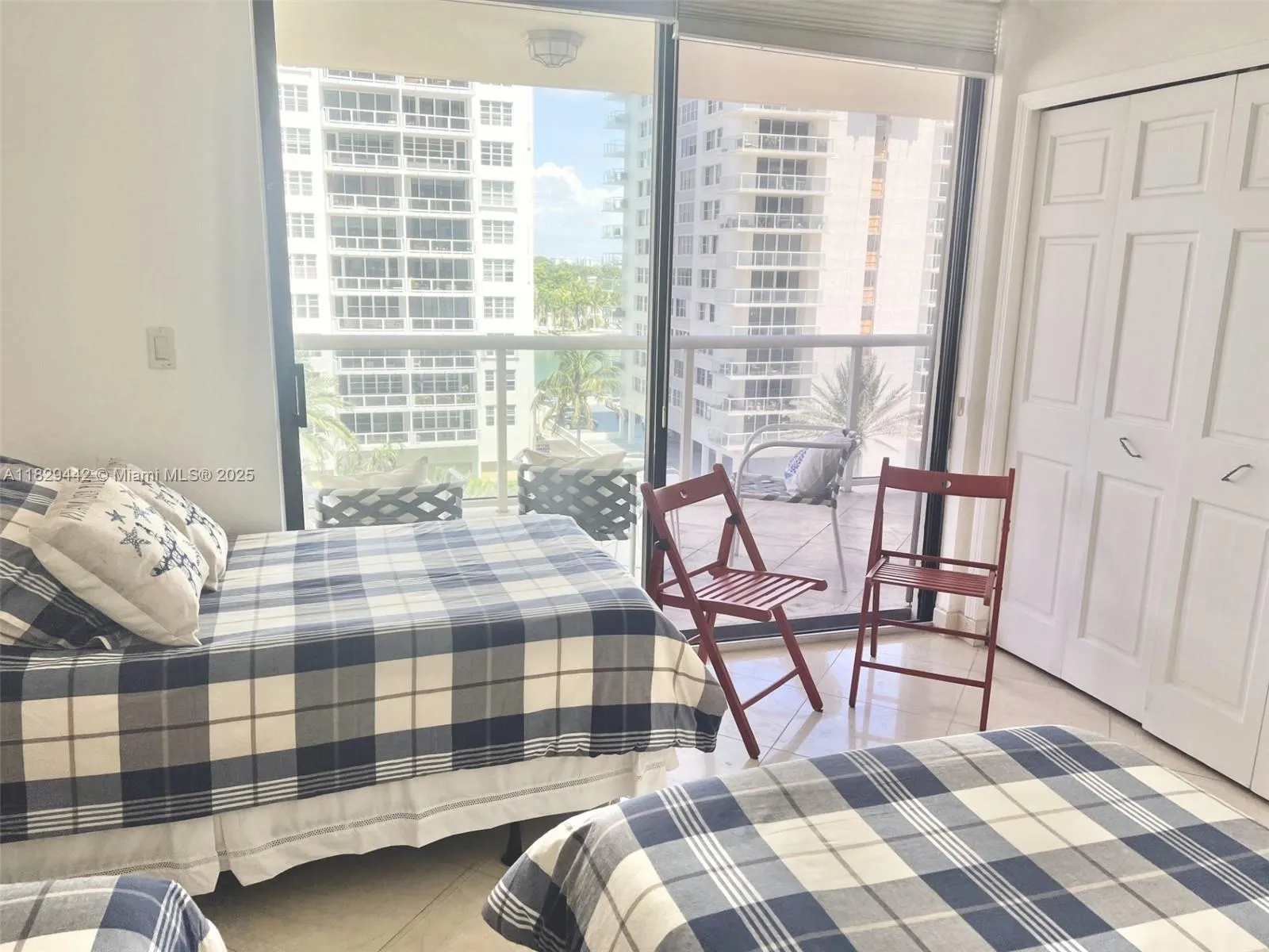 Miami Beach, Florida 33140, United States, 2 Bedrooms Bedrooms, ,2 BathroomsBathrooms,Residential,Active,159553