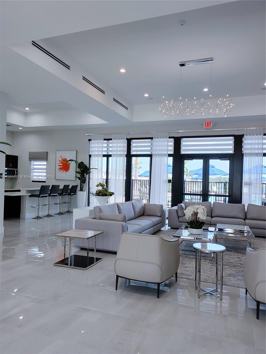 VIA VENTURA NEIGHBORHOOD - Residential Lease